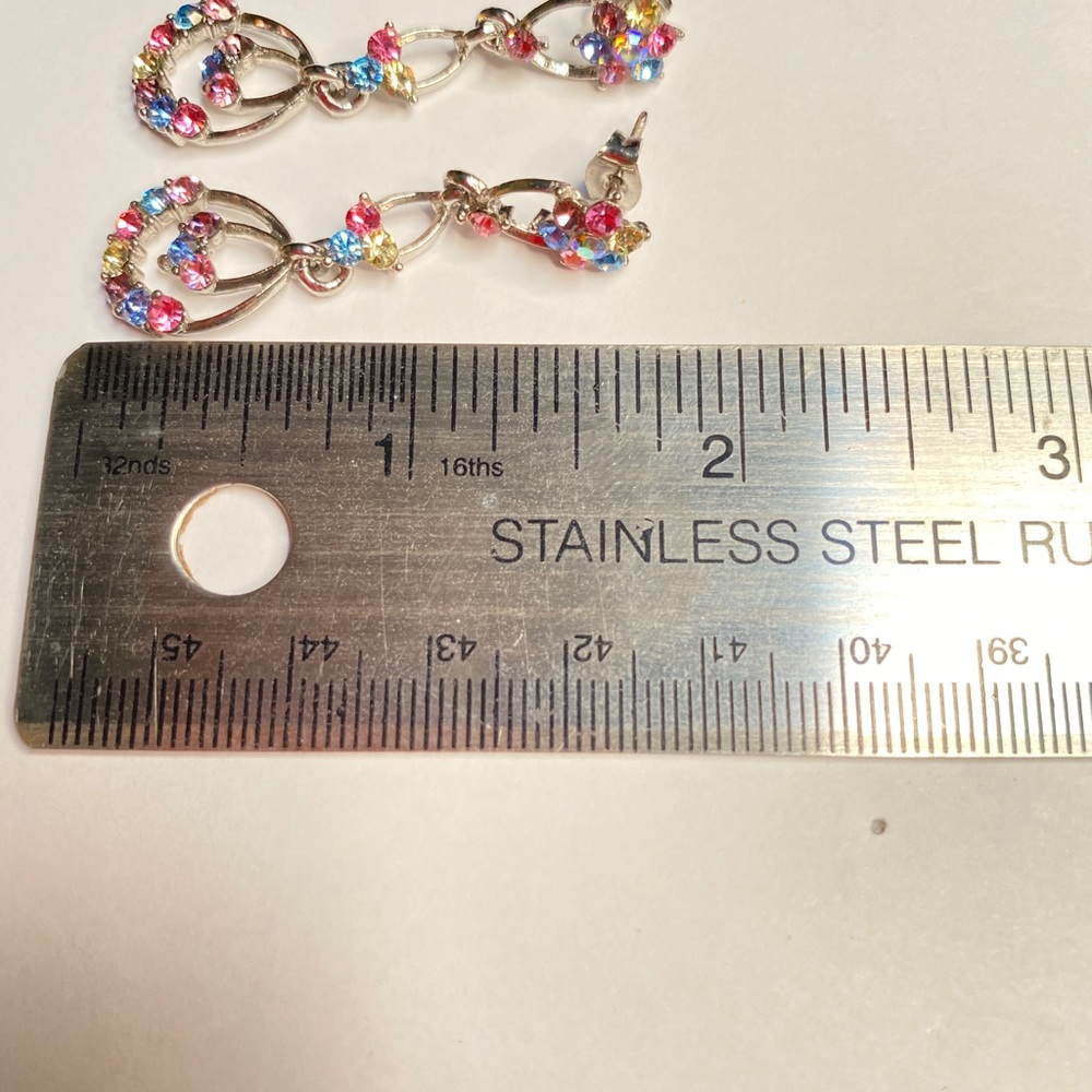 🔴 Colorful Rhinestone Dangle Pierced Earrings - Picture 4 of 4